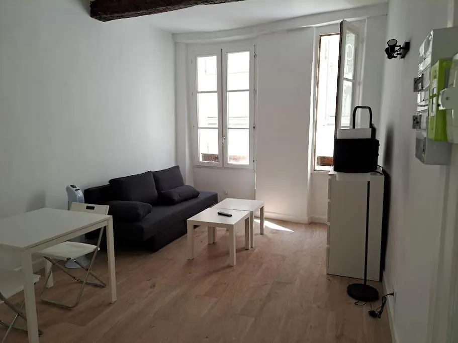 Lägenhet 162, Studio Opera Toulon